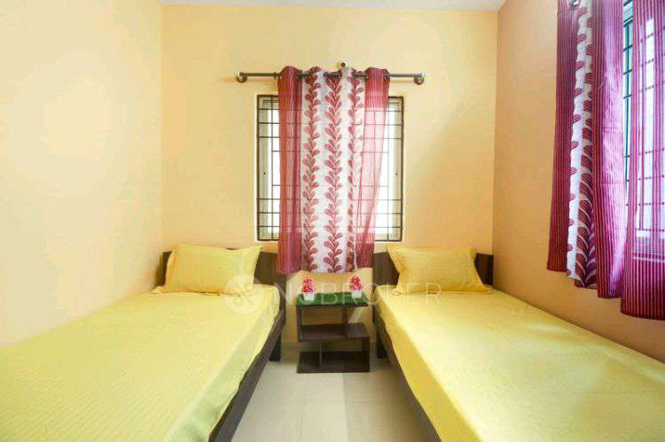 PG for Anyone in  Electronic City