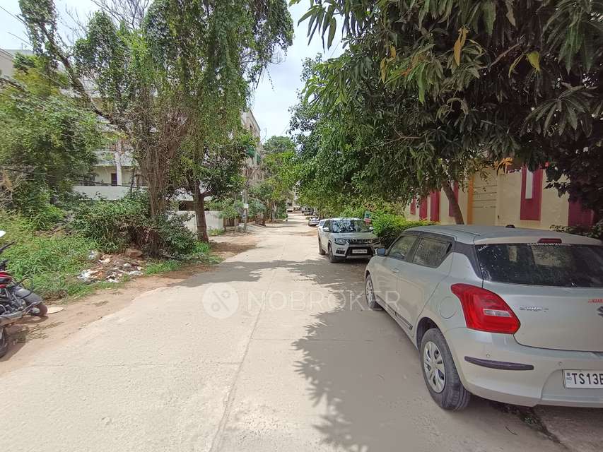 3 BHK Flat In Laurel Residency, Radha Nagar For Sale  In Laurel Residency