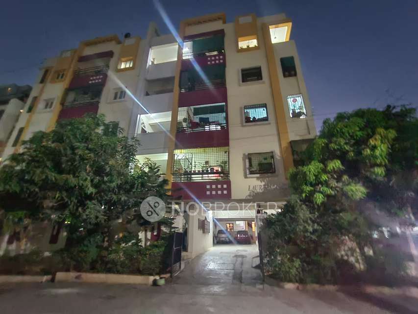 3 BHK Flat In Laurel Residency, Radha Nagar For Sale  In Laurel Residency