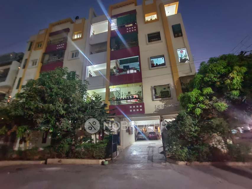 3 BHK Flat In Laurel Residency, Radha Nagar For Sale  In Laurel Residency