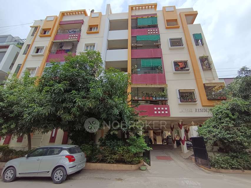 3 BHK Flat In Laurel Residency, Radha Nagar For Sale  In Laurel Residency