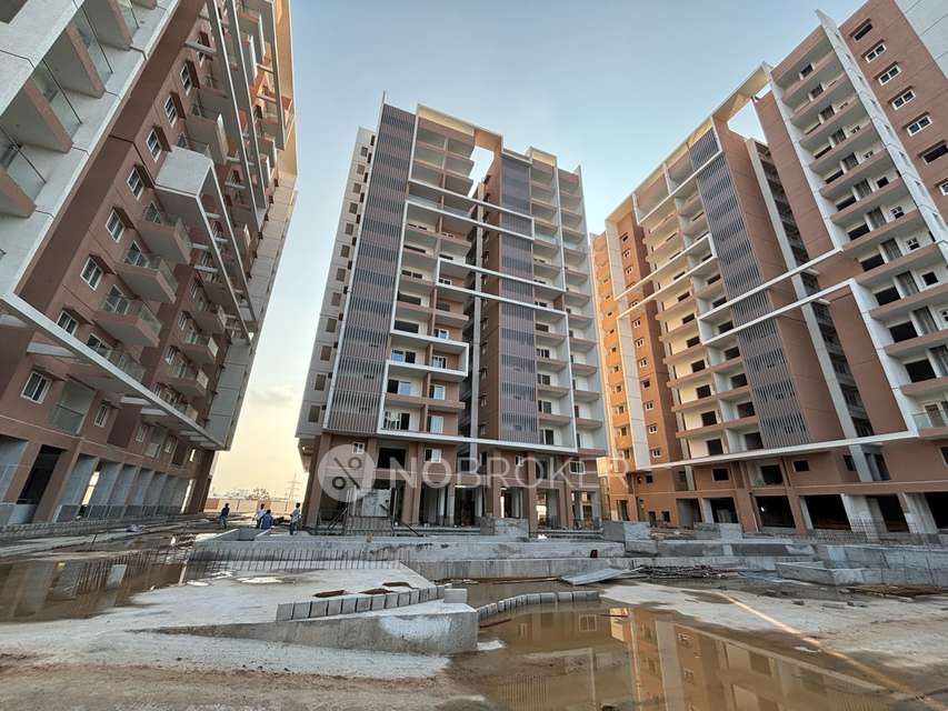 2 BHK Flat In Jains Fairmount Sri Ram Garden For Sale  In Gundlapochampalli