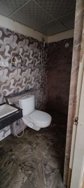 3 BHK Flat In Shri Radha Sky Gardens For Sale  In Shri Radha Sky Gardens