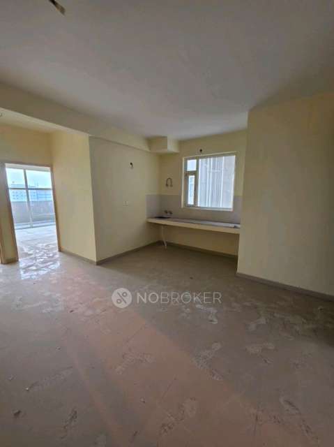 2 BHK Flat In Pyramid Elite, Sector 86 For Sale  In Sector 86