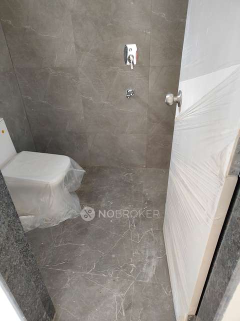 2 BHK Flat In West Woods Heights For Sale  In Mahatma Phule Road, Opp Deshmukh Garden,