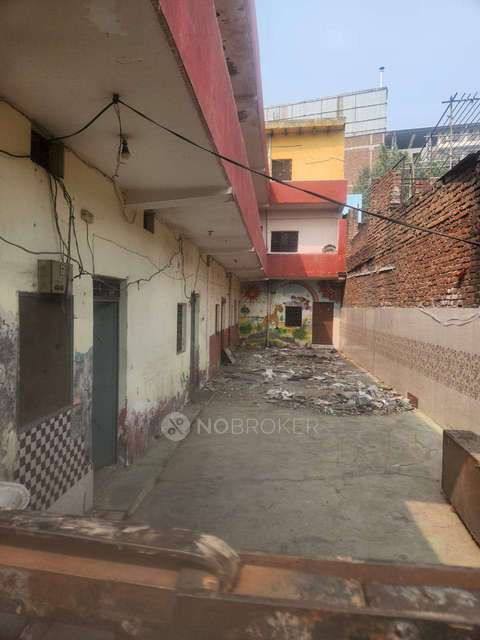 Industrial Building in Badarpur, Faridabad for Rent 