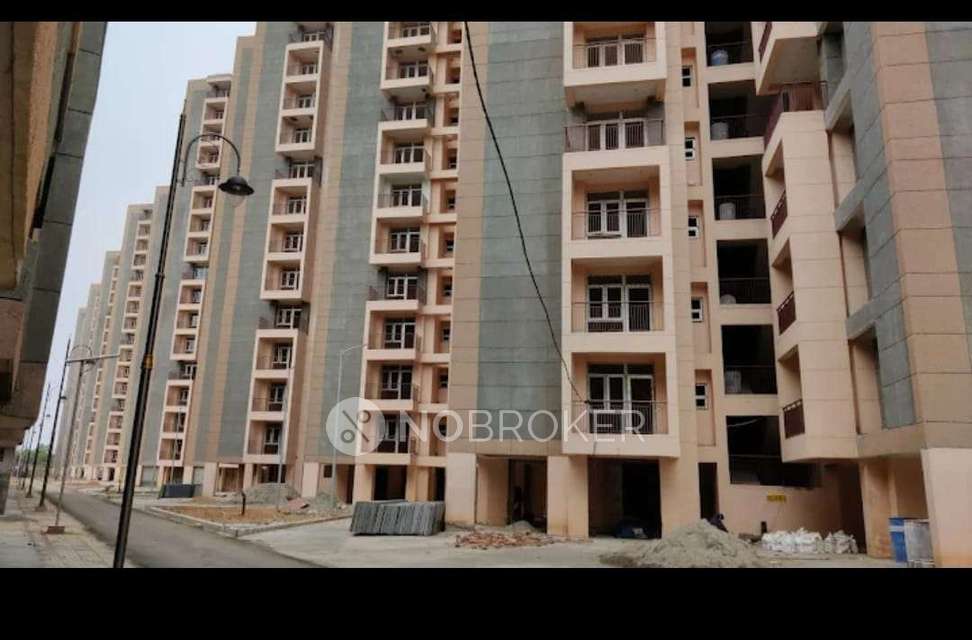 2 BHK Flat In Yamuna Expressway Authority Flat For Sale  In Sector 22d 