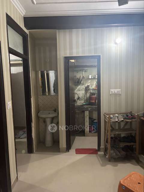 2 BHK Flat In Jamia For Sale  In Okhla