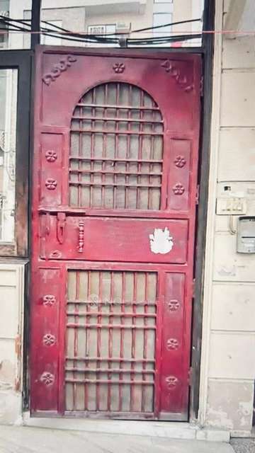 2 BHK Flat In Pocket 9, Rohini Sector 24, Delhi 110085 For Sale  In 10, Plot No. 176, Pocket