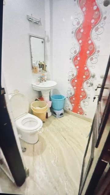 2 BHK Flat In Pocket 9, Rohini Sector 24, Delhi 110085 For Sale  In 10, Plot No. 176, Pocket