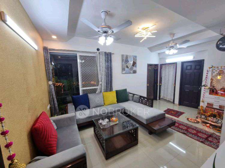 PG for Anyone in Prateek Grand Carnesia