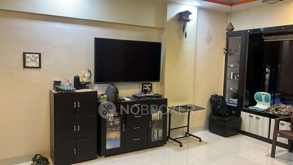 2 BHK Flat In Sainath Co Op Scoety  for Rent  In Malad West