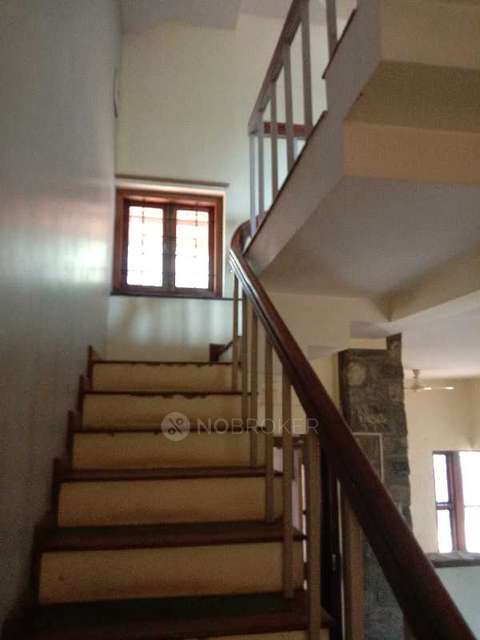 4+ BHK House For Sale  In Navarathan Gardens