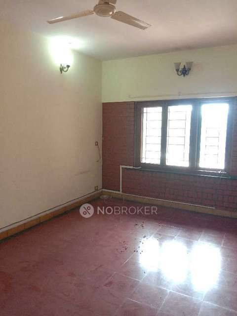 4+ BHK House For Sale  In Navarathan Gardens