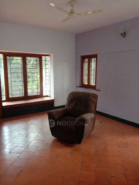 4+ BHK House For Sale  In Navarathan Gardens