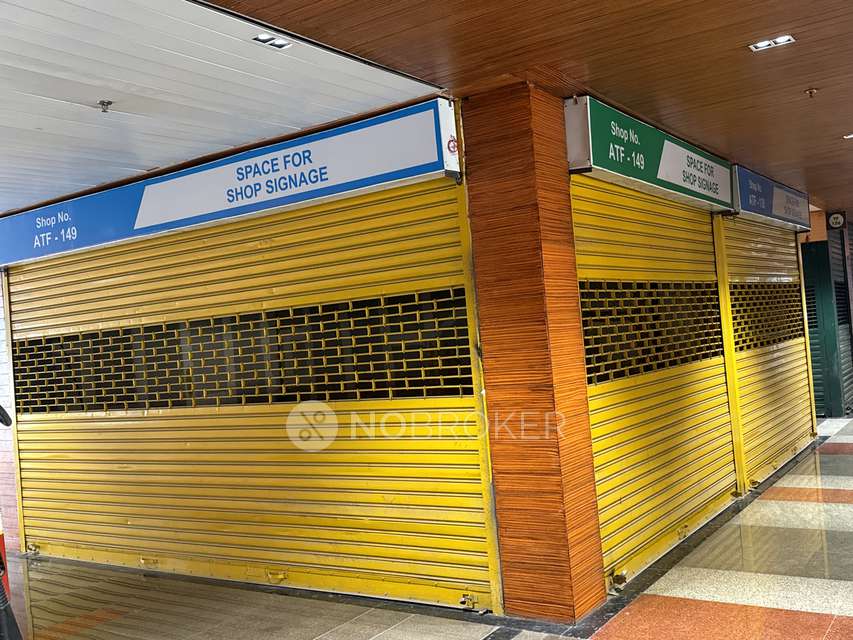 Shop in Gaur World Smart Street, Noida for Rent 