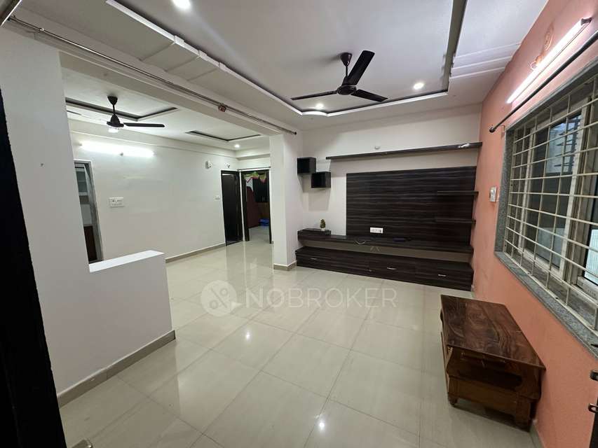 2 BHK Flat In Sri Lakshmi Shubham Arcade Spoorthy For Sale  In Chanda Nagar
