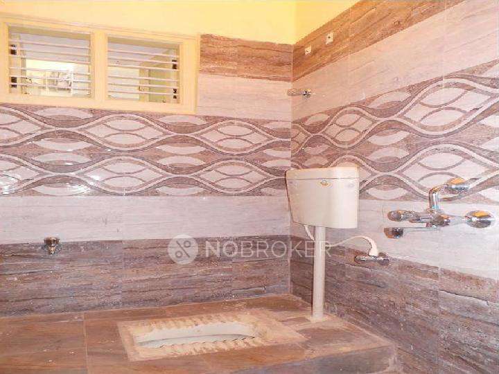 4+ BHK House For Sale  In Annapoorneshwari Nagar, Naagarabhaavi