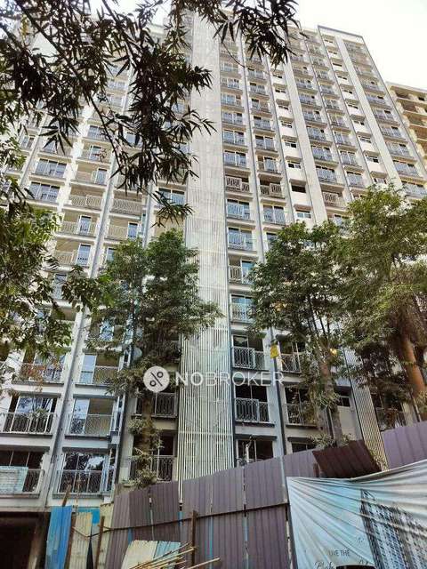 1 BHK Flat In Star Sayba Opal For Sale  In Kurla East