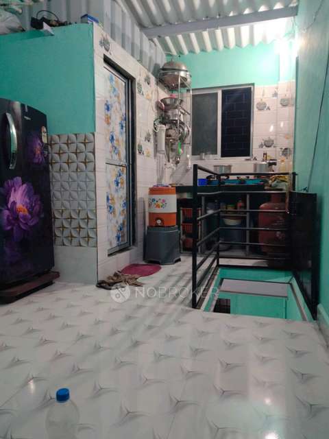 1 BHK Flat In Gazi Colony For Sale  In Malad West