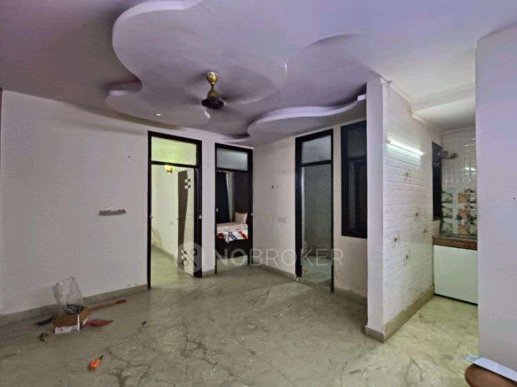 2 BHK Flat In Sb For Sale  In Kalkaji
