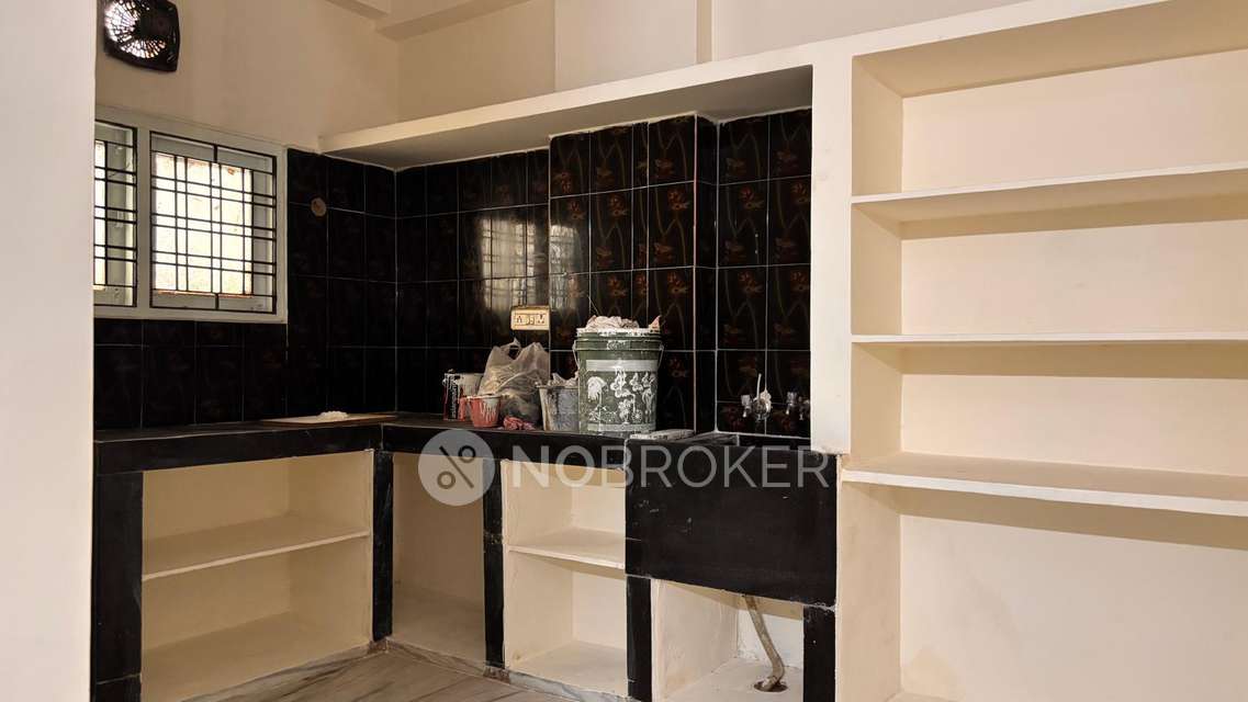2 BHK Flat In Sampada Paradise For Sale  In Pragathi Nagar