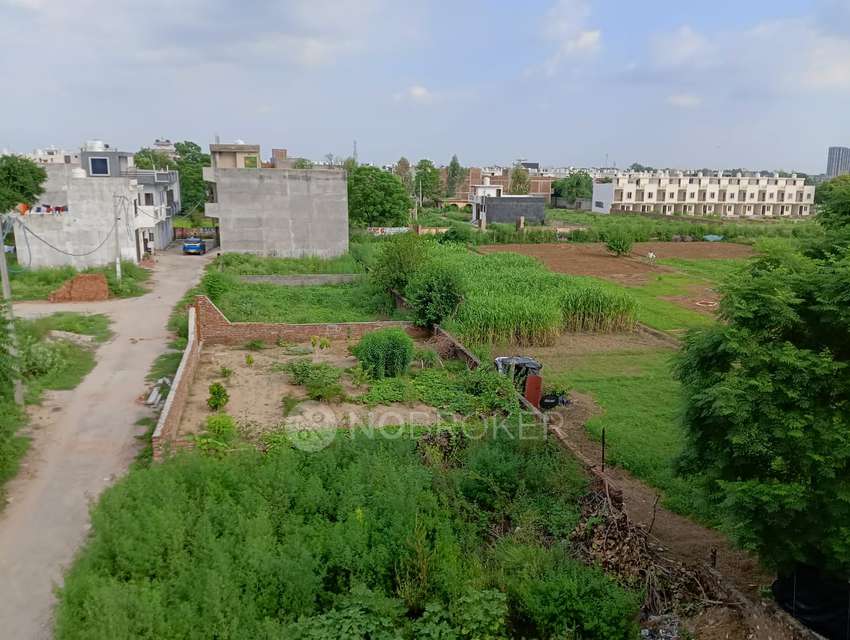 Plot For Sale  In Extension Valley