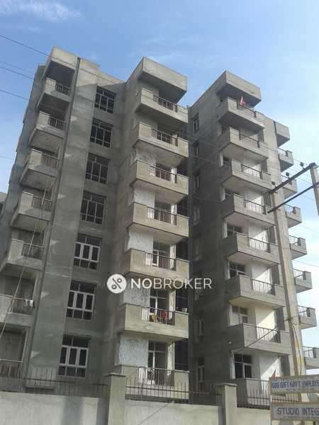 2 BHK Flat In God Gift Apartment For Sale  In Ambika Enclave, Raju Parak Extension, Kakrola