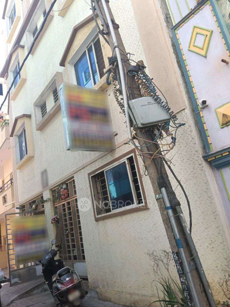 PG for Boys in Btm Layout