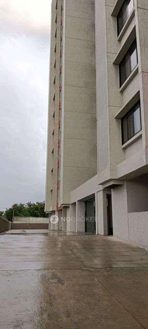 2 BHK Flat In Nova Apartments Chs For Sale  In Mundhwa
