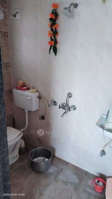 2 BHK Flat In Utsav Chs For Sale  In Kirkatwadi