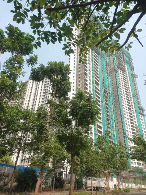 1 BHK Flat In Kalpataru Parkcity For Sale  In Thane West