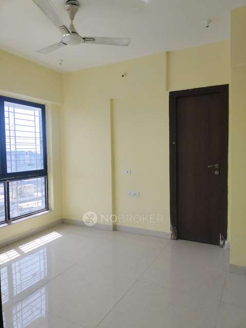 2 BHK Flat In Sunteck Gilbird Chsl For Sale  In Andheri  West
