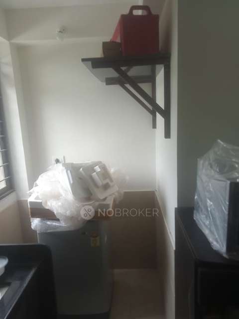 3 BHK Flat In Skyi Star Town for Rent  In Skyi Star Town Tower-5