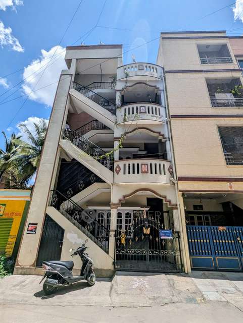 2 BHK House for Rent  In 167, 4th C Cross Rd