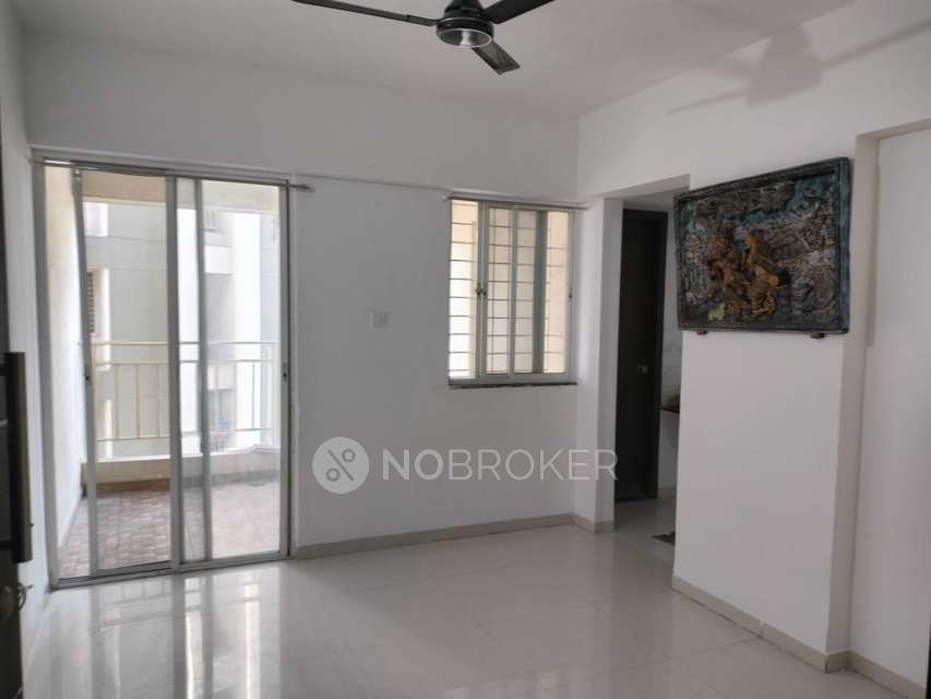 1 BHK Flat In Majestique Aqua for Rent  In Fursungi