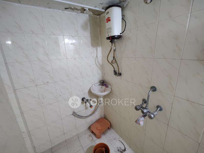 2 BHK Flat In Sai Arpan Apartment, Jogeshwari East For Sale  In Jogeshwari East