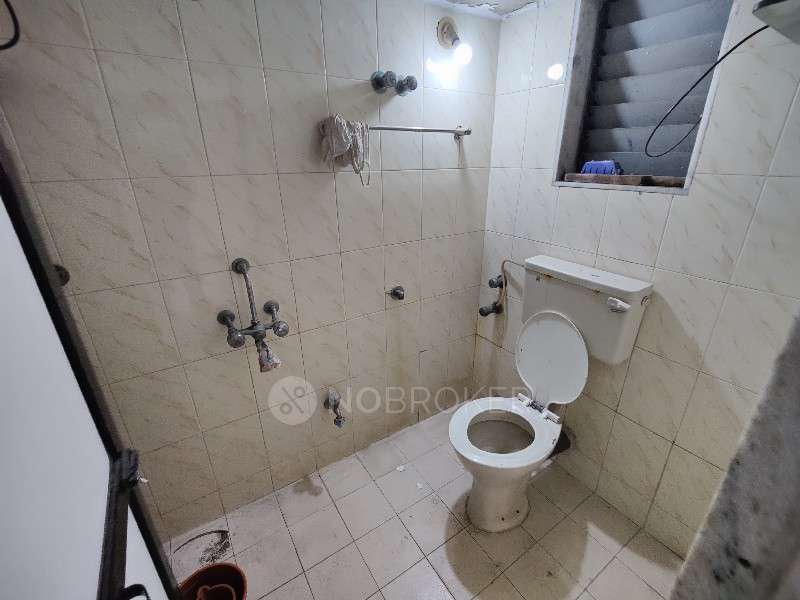 2 BHK Flat In Sai Arpan Apartment, Jogeshwari East For Sale  In Jogeshwari East