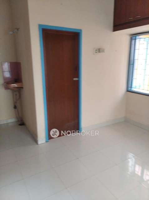 4 BHK Flat In Mahendra Flats  For Sale  In Velachery
