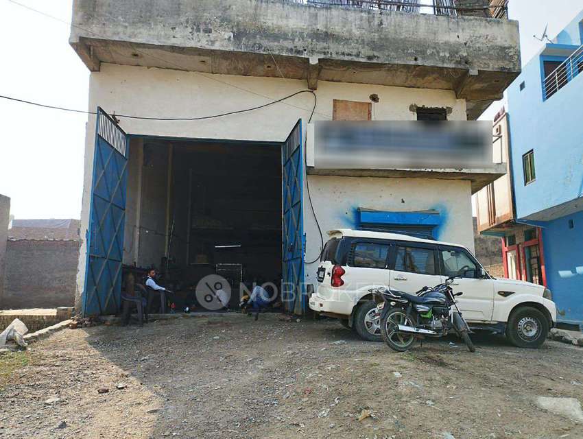 Godown/Warehouse in Mohan Nagar, Ghaziabad for Rent 