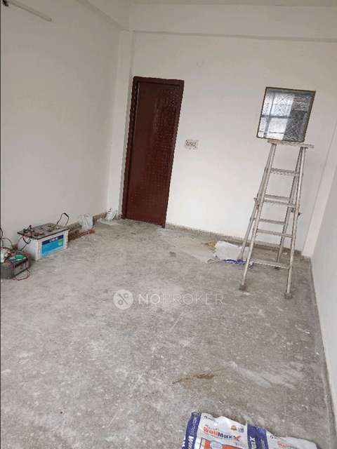 2 BHK Flat For Sale  In Dilshad Garden