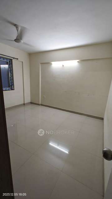 3 BHK Flat In Commanders Pinnacle For Sale  In Billamaranahalli Main