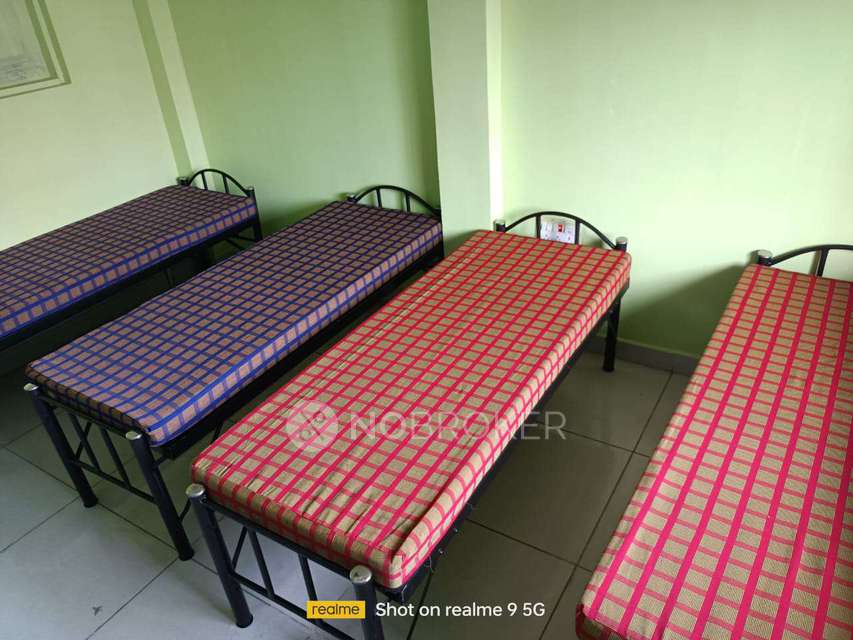 PG for Boys in Padur