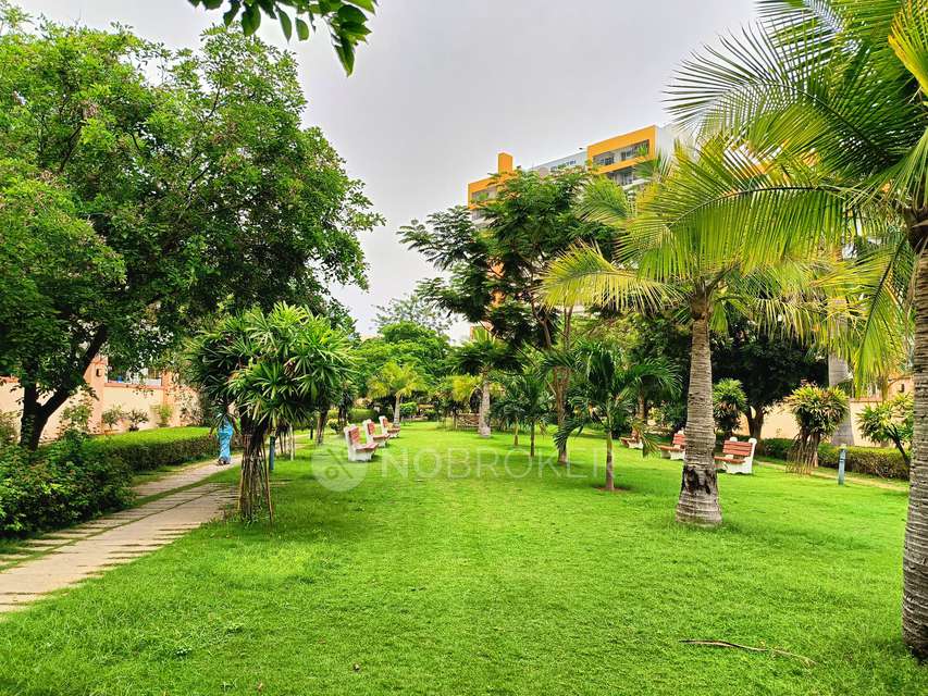 2 BHK Flat In Mantri Synergy For Sale  In Padur