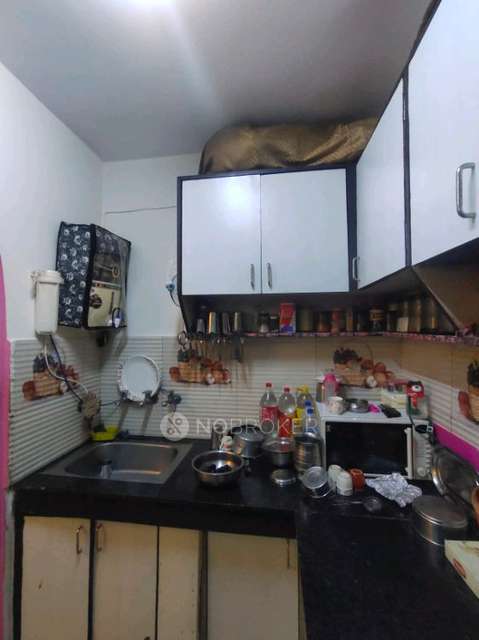 3 BHK Flat In Standalone Building  For Sale  In Kalkaji