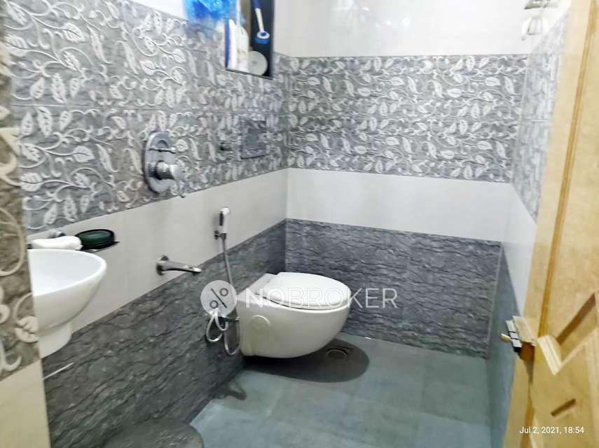 2 BHK Flat In Giriraj Darshan Chs For Sale  In Sector-9 Kopar Khairane