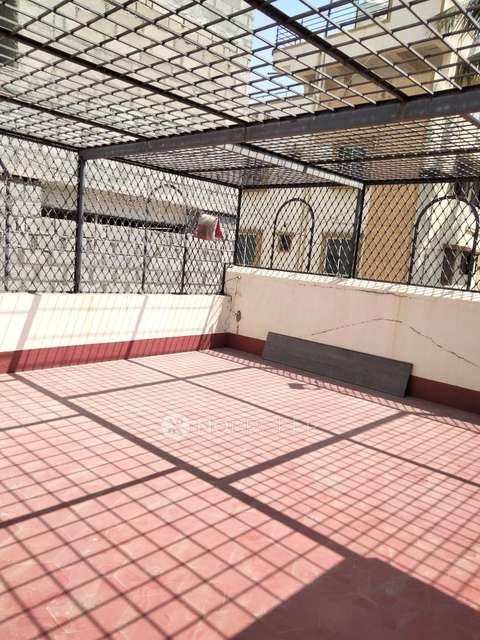 4+ BHK Flat In Standlone Building For Sale  In Lakkasandra Extension