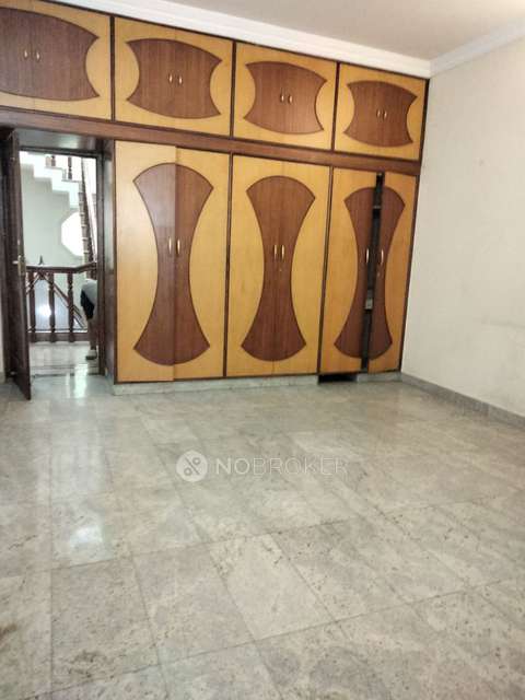 4+ BHK Flat In Standlone Building For Sale  In Lakkasandra Extension