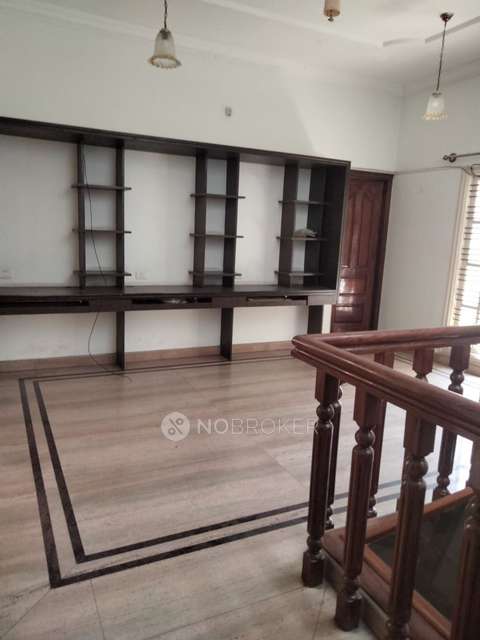 4+ BHK Flat In Standlone Building For Sale  In Lakkasandra Extension