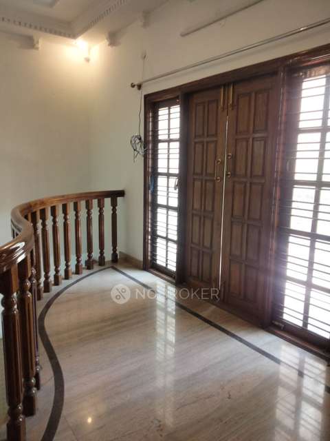 4+ BHK Flat In Standlone Building For Sale  In Lakkasandra Extension